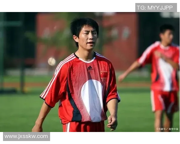 支持中国足球发展的明星球员有哪些他们为中国足球做出了哪些贡献