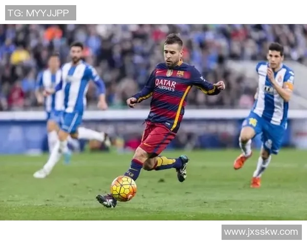 足球明星替补出场的战术思考与比赛影响分析